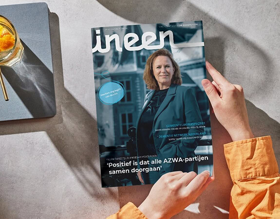 InEen Magazine dat wordt gelezen